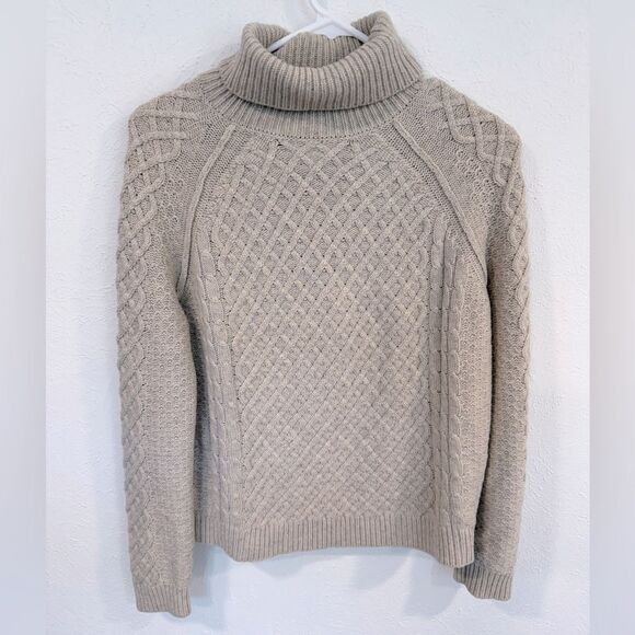 Vince Sweaters - VINCE turtleneck cable knit sweater white cream wool blend, size Small